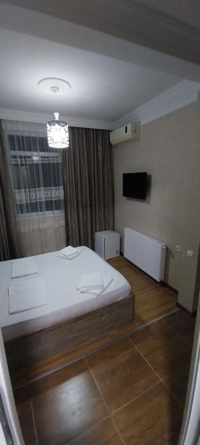 Hotel Damashni Batumi Exterior foto